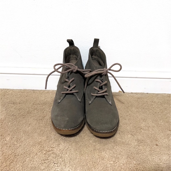 Ankle length boot - Picture 1 of 2